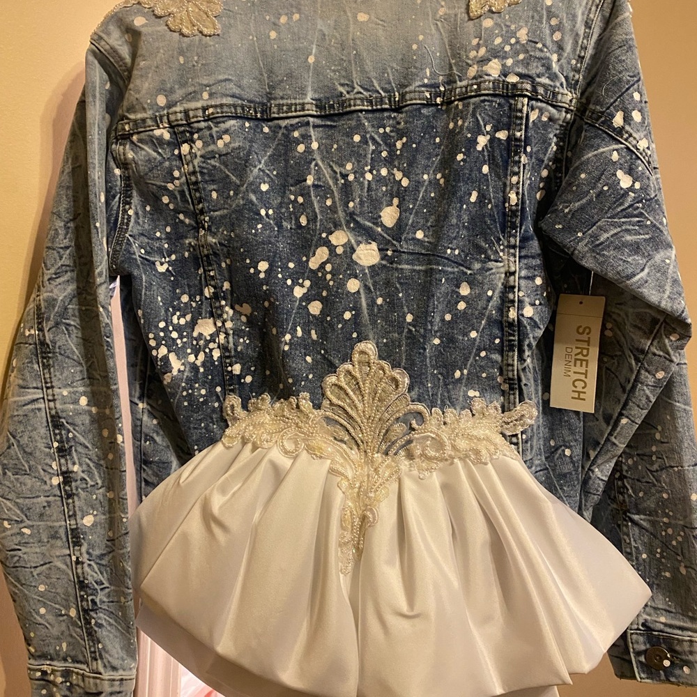 Custom Denim Jacket wedding/bride inspired Absolute amazing piece! - Picture 4 of 5